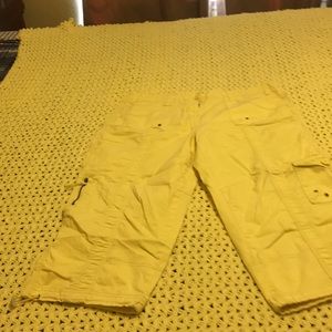 Style & Co Multi Pocket Capris